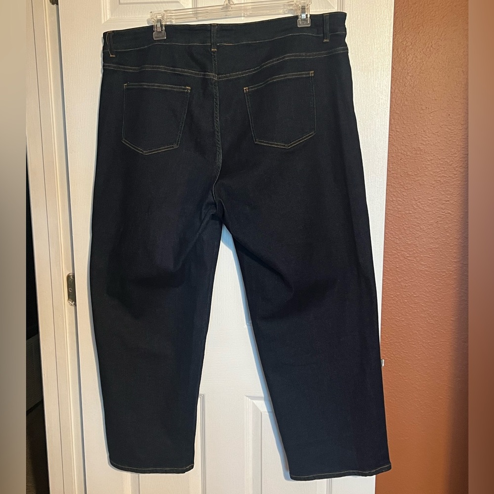Universal Standard Bae Boyfriend Straight Leg Jeans - Picture 2 of 5